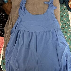 Sleeveless Tie-Shoulder Blue jumper
